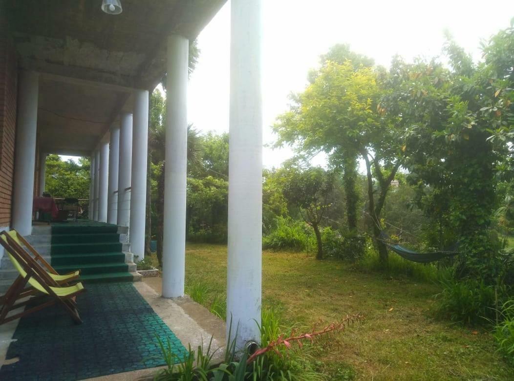Guesthouse Eco Chakvi Esterno foto