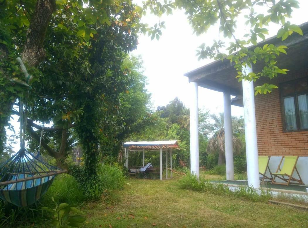 Guesthouse Eco Chakvi Esterno foto